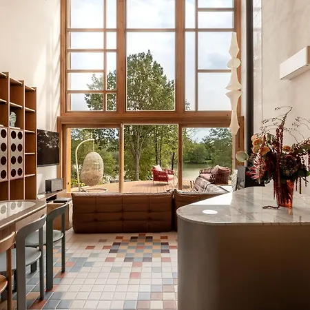 Kalbornia & Pool House By Jwpm Nyaraló