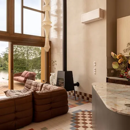 Kalbornia & Pool House By Jwpm *