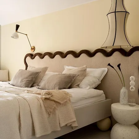 Kalbornia & Pool House By Jwpm 펜션 *